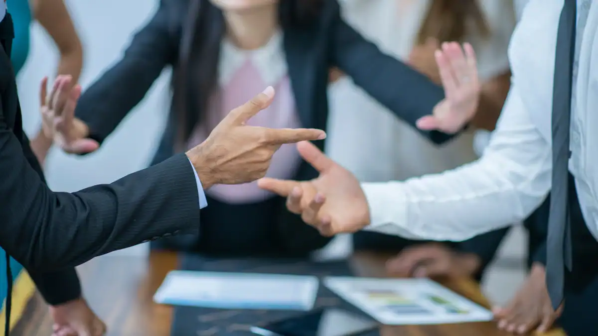 Benefits of Combining Mediation with Mental Health Awareness Reading